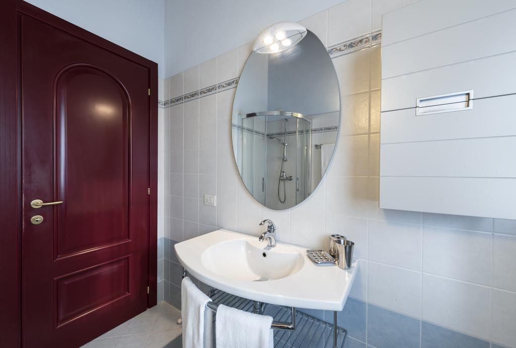 Villa Edy Apartments Tremezzina 外观 照片